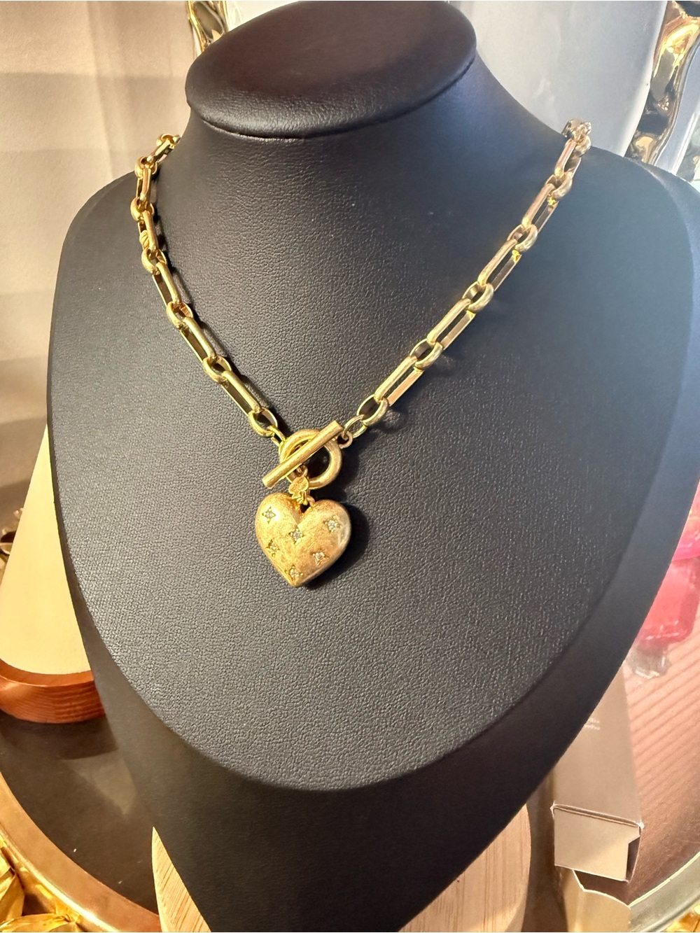kate spade Gold Heart Padlock Link Necklace with Toggle Clasp